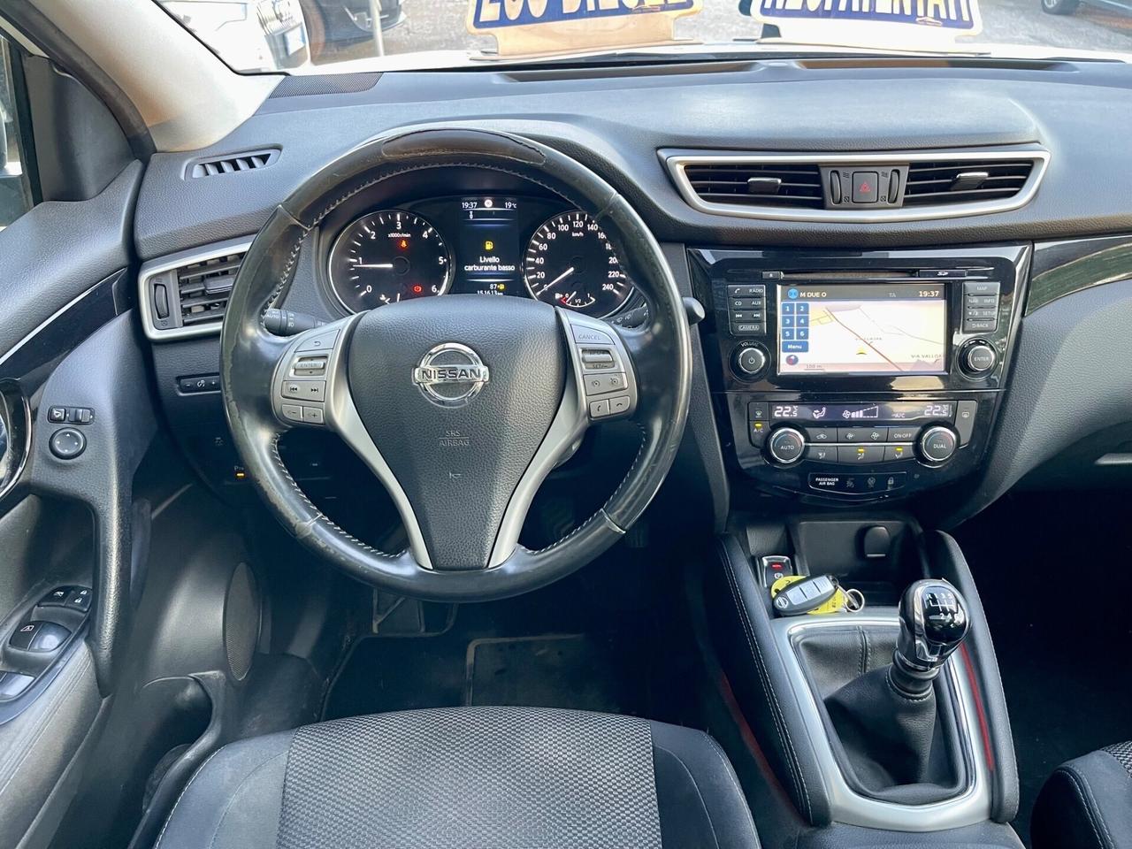 Nissan Qashqai 1.5 dCi 8kw N-Connecta Full op UNIP