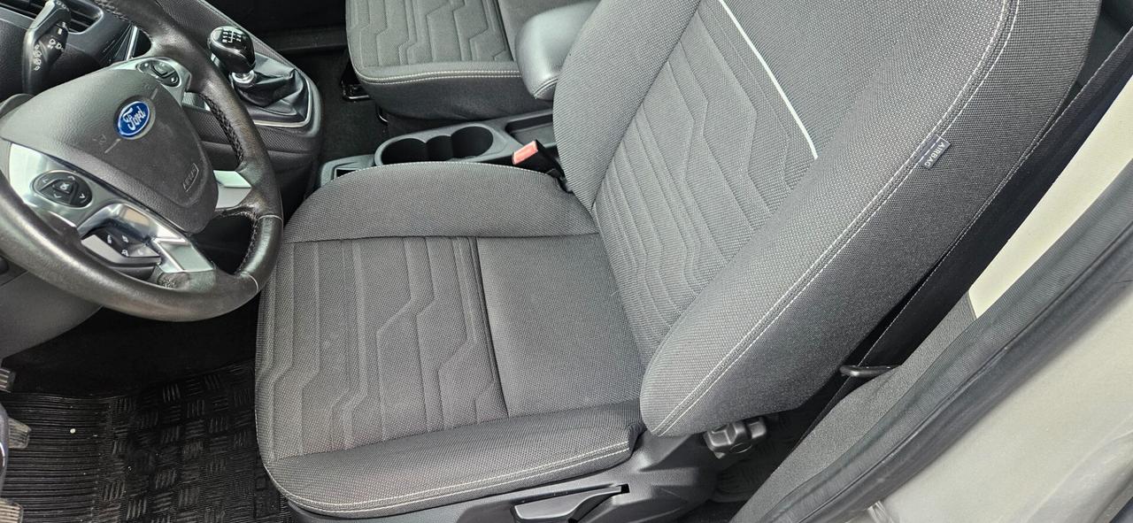 Ford Tourneo Connect maxi 7 posti 1.5 TDCi 120 CV Titanium