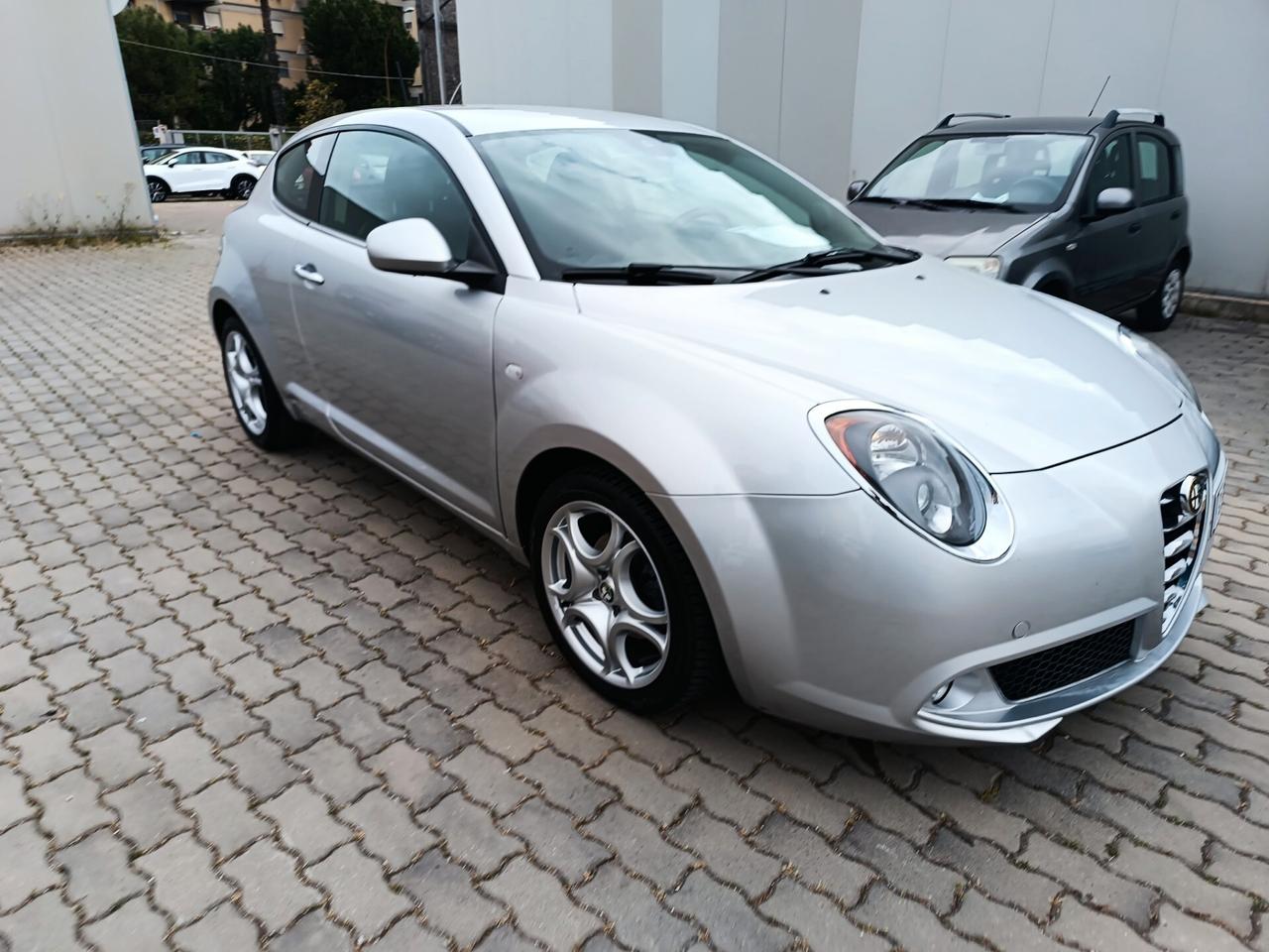 Alfa Romeo MiTo 1.4 T 120 CV GPL Distinctive