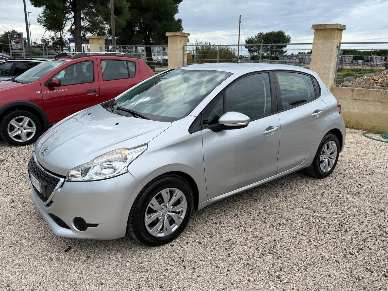 Peugeot 208 1.4 HDi 68 CV 5 porte Active