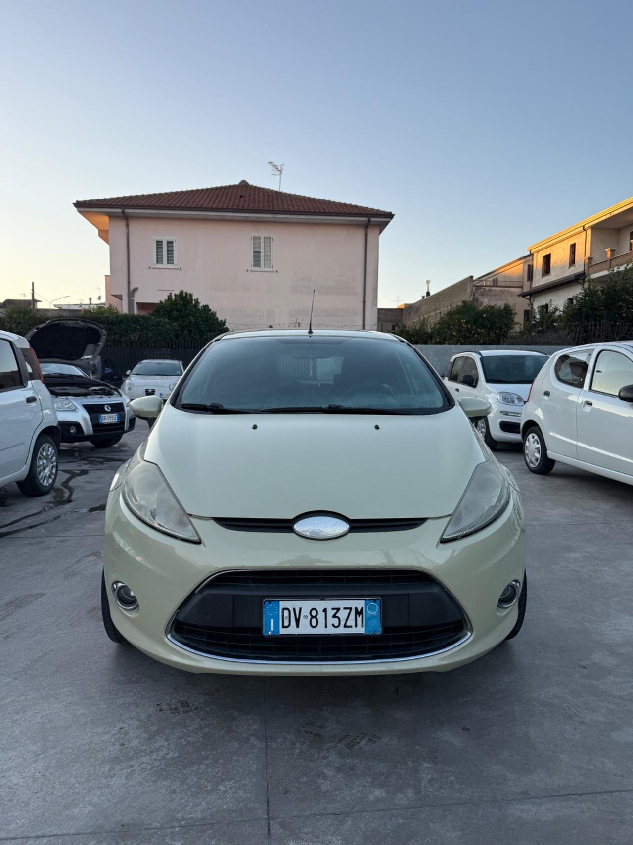 Ford Fiesta 1.4 TDCi 5p. Titanium