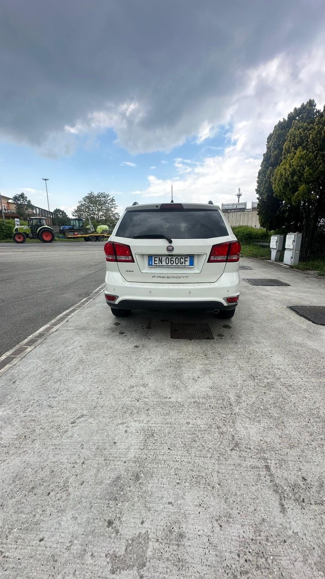 Fiat Freemont 2.0 Mjt 170 CV 4x4 aut. Lounge