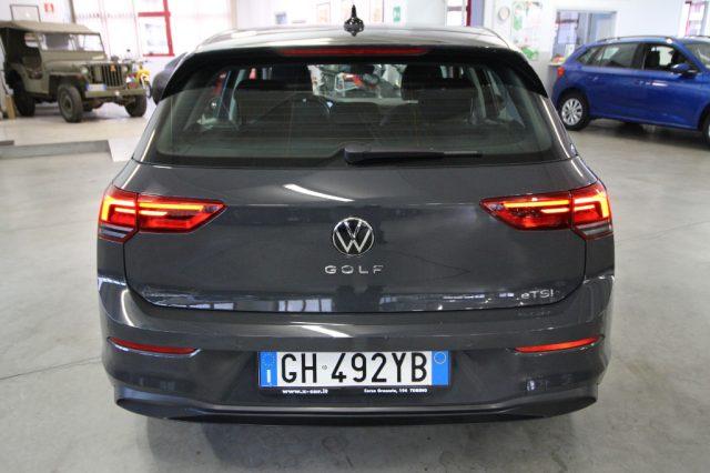 VOLKSWAGEN Golf 1.0 eTSI EVO DSG Life 110 CV