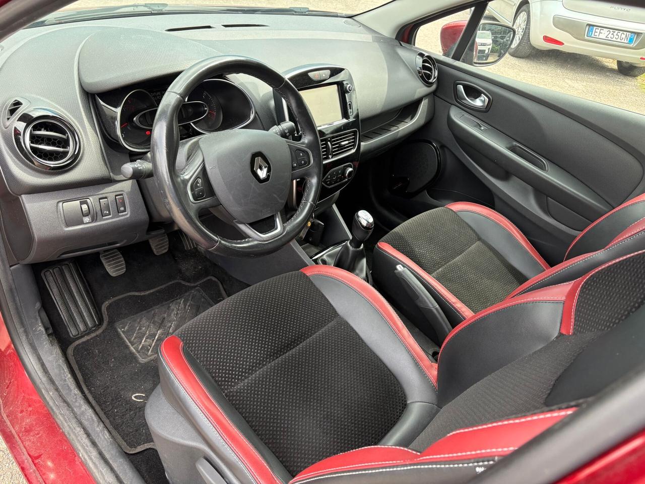 RENAULT CLIO 1,5 DCI 90 CV INTENS MY17 5P