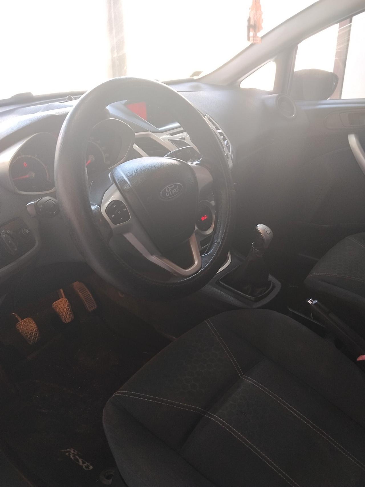 Ford Fiesta 1.4 Diesel 2009 CON GARANZIA