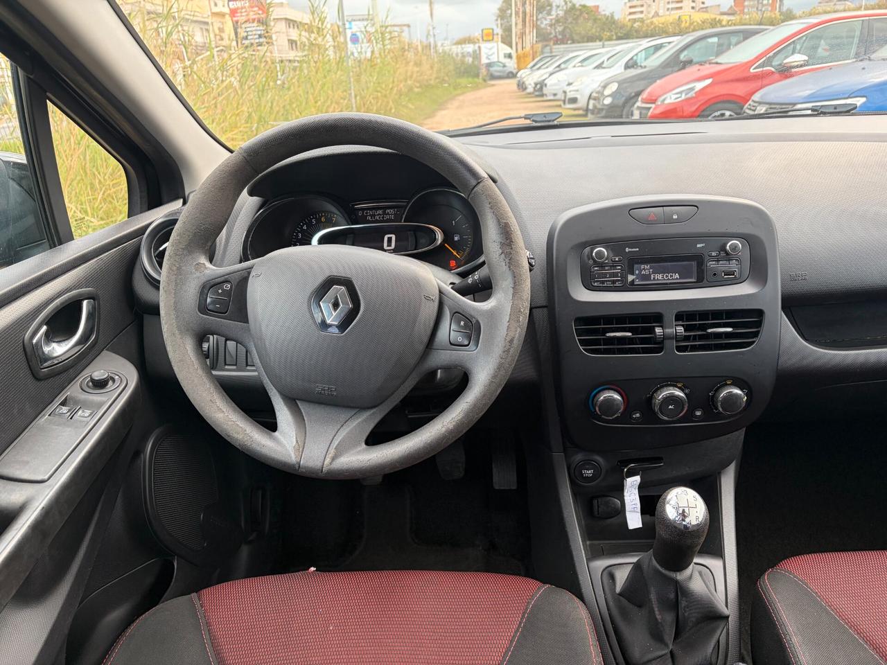 RENAULT CLIO 1.2 55KW 75CV ANNO 2013