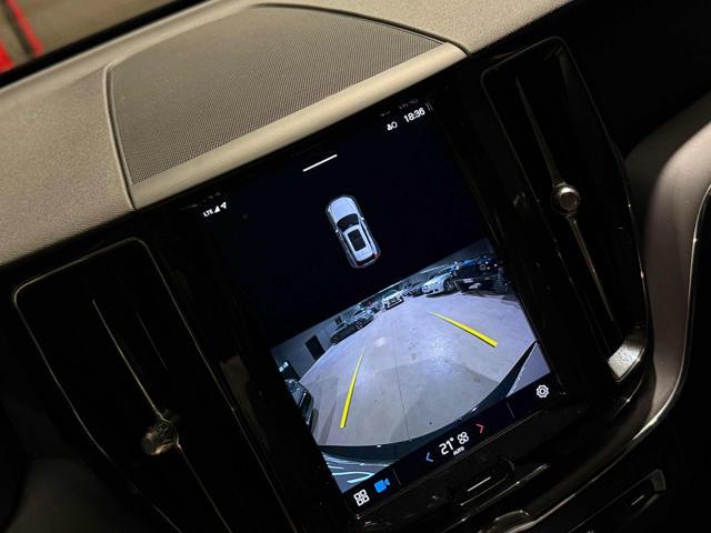 VOLVO XC60 B4 (d) Geartronic Momentum Pro