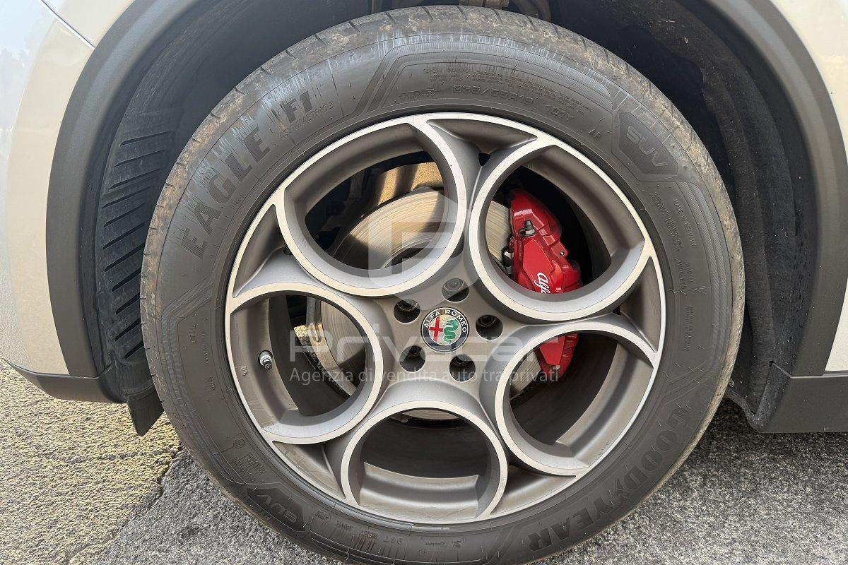ALFA ROMEO Stelvio 2.2 Turbodiesel 160 CV AT8 RWD Rosso Edizione