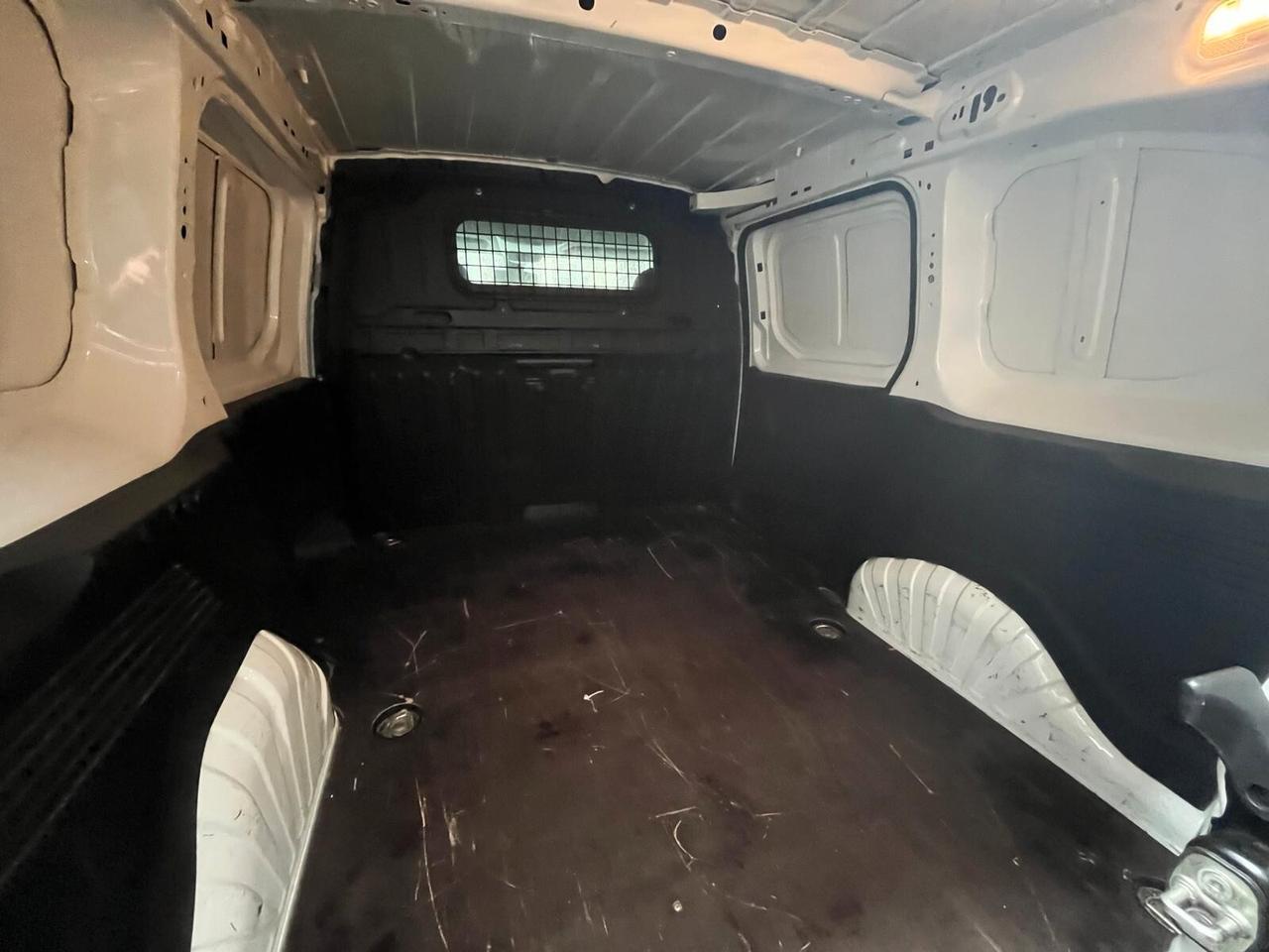 Opel Combo Cargo 1.6 Diesel PC 650kg