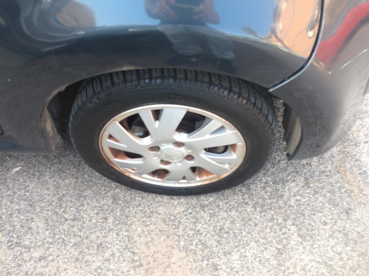 2010 Citroen C1 1.0 5 porte tagliandata per neopatentati!
