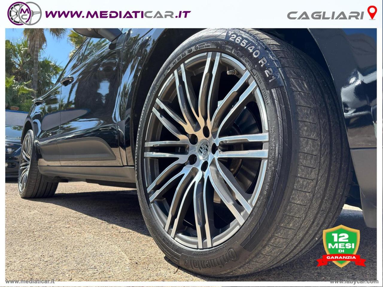 PORSCHE Macan 2.0