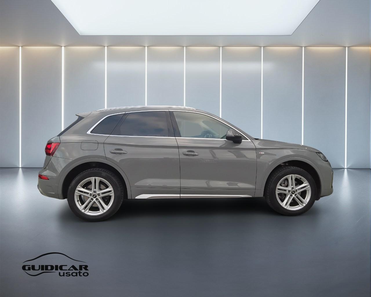 AUDI Q5 II 2020 - Q5 40 2.0 tdi mhev 12V S line quattro s-tronic