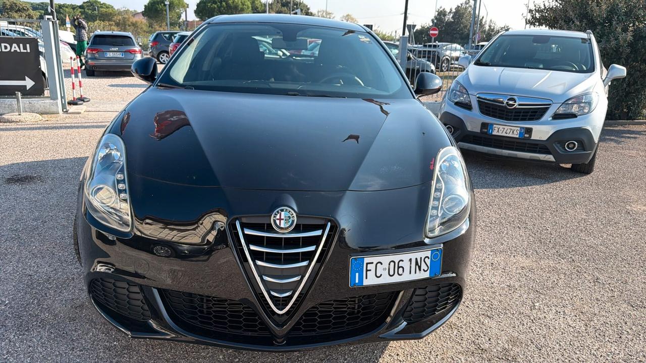 Alfa Romeo Giulietta 1.6 JTDm-2 120 CV Distinctive