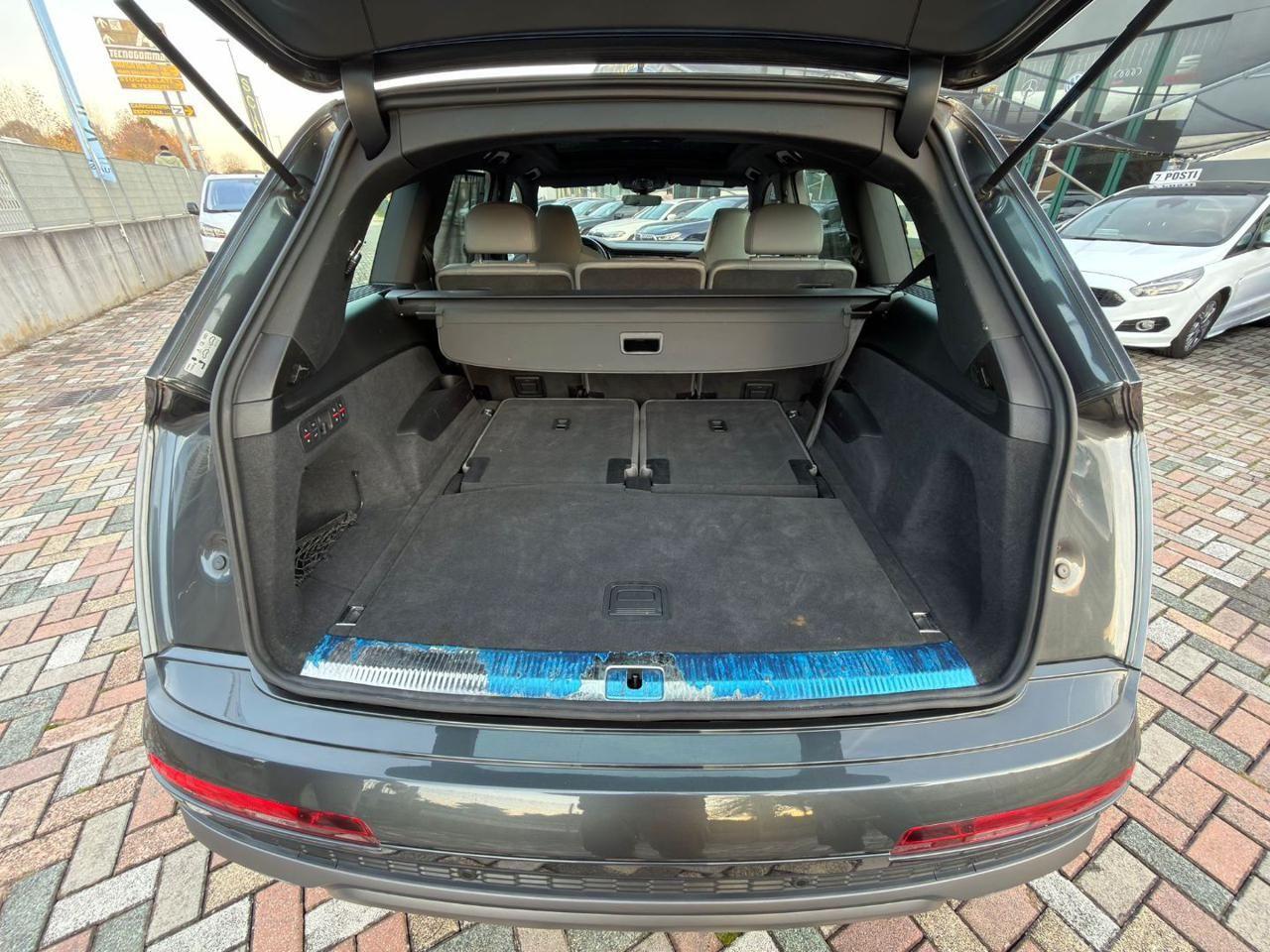 Audi Q7 50 3.0 tdi mhev Sport quattro tiptronic 7p.ti