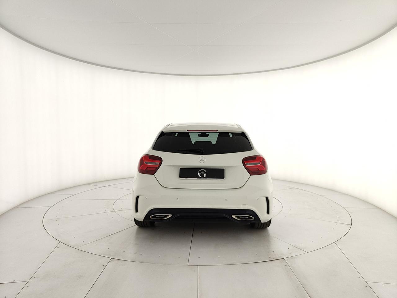 Mercedes-Benz A 180 Premium my16
