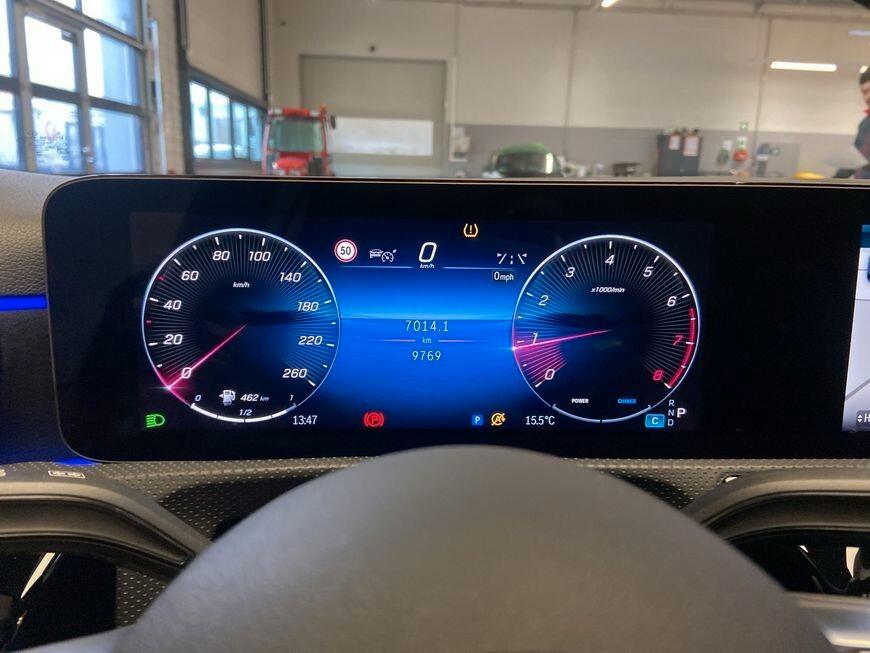 Mercedes-benz A 200 A 200 Automatic AMG Line Advanced Plus