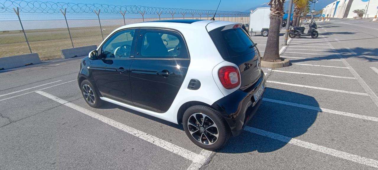 Smart ForFour 70 1.0 Passion
