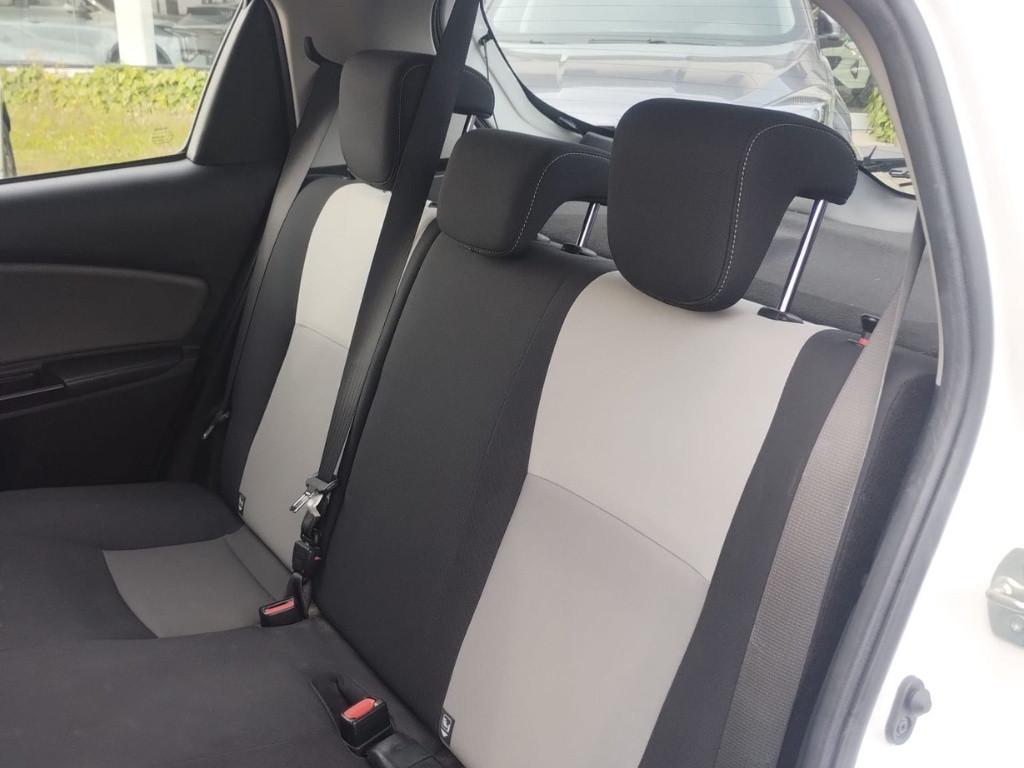 TOYOTA Yaris III 2017 - Yaris 5p 1.0 Cool my18