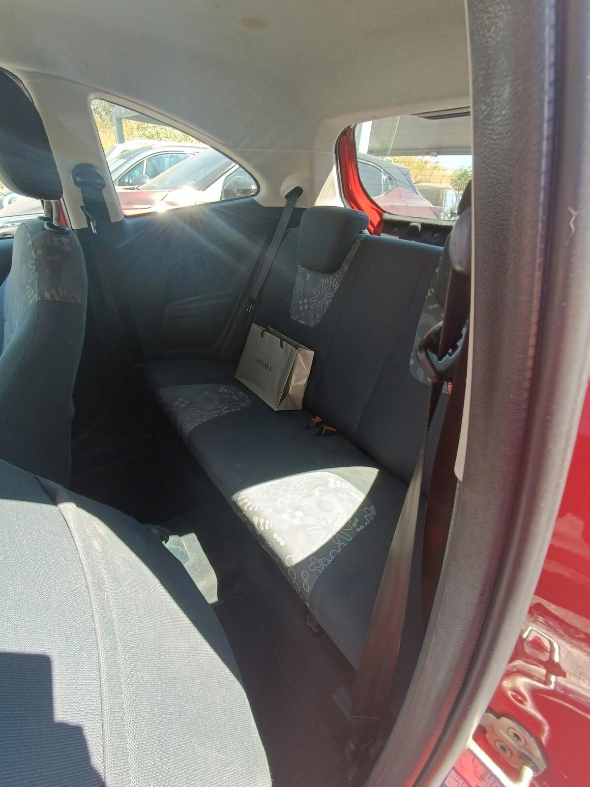 Ford Ka Ka+ 1.2 8V 69CV Titanium