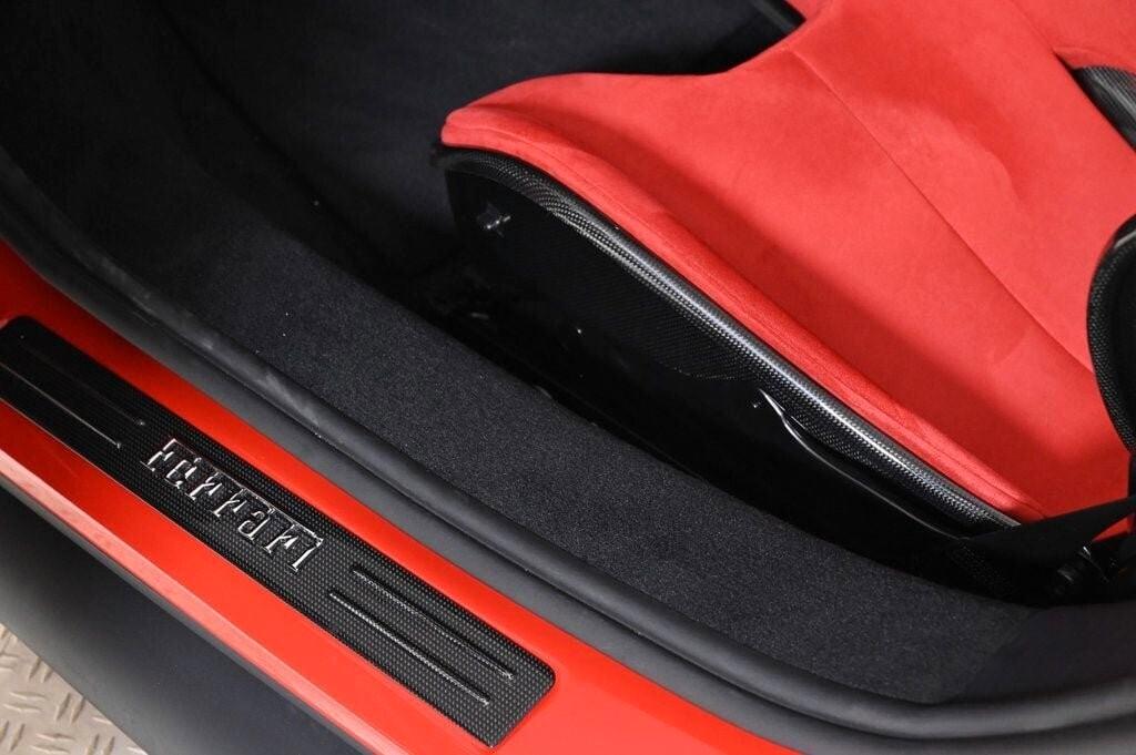 Ferrari 296 GTS 3500,00 LEASING FULL INCLUSIVE - NOLEGGIO LUNGO TERMINE