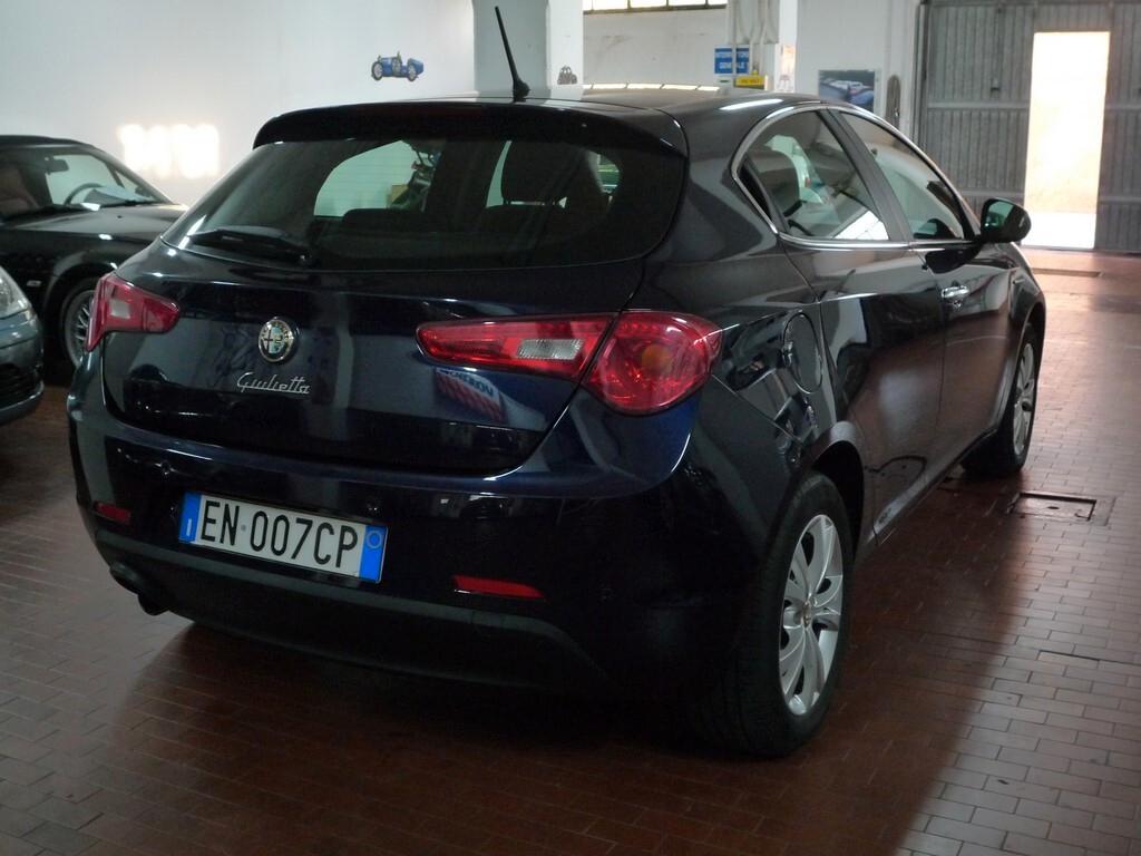 Alfa Romeo Giulietta 1.4 Turbo MultiAir TCT Distinctive