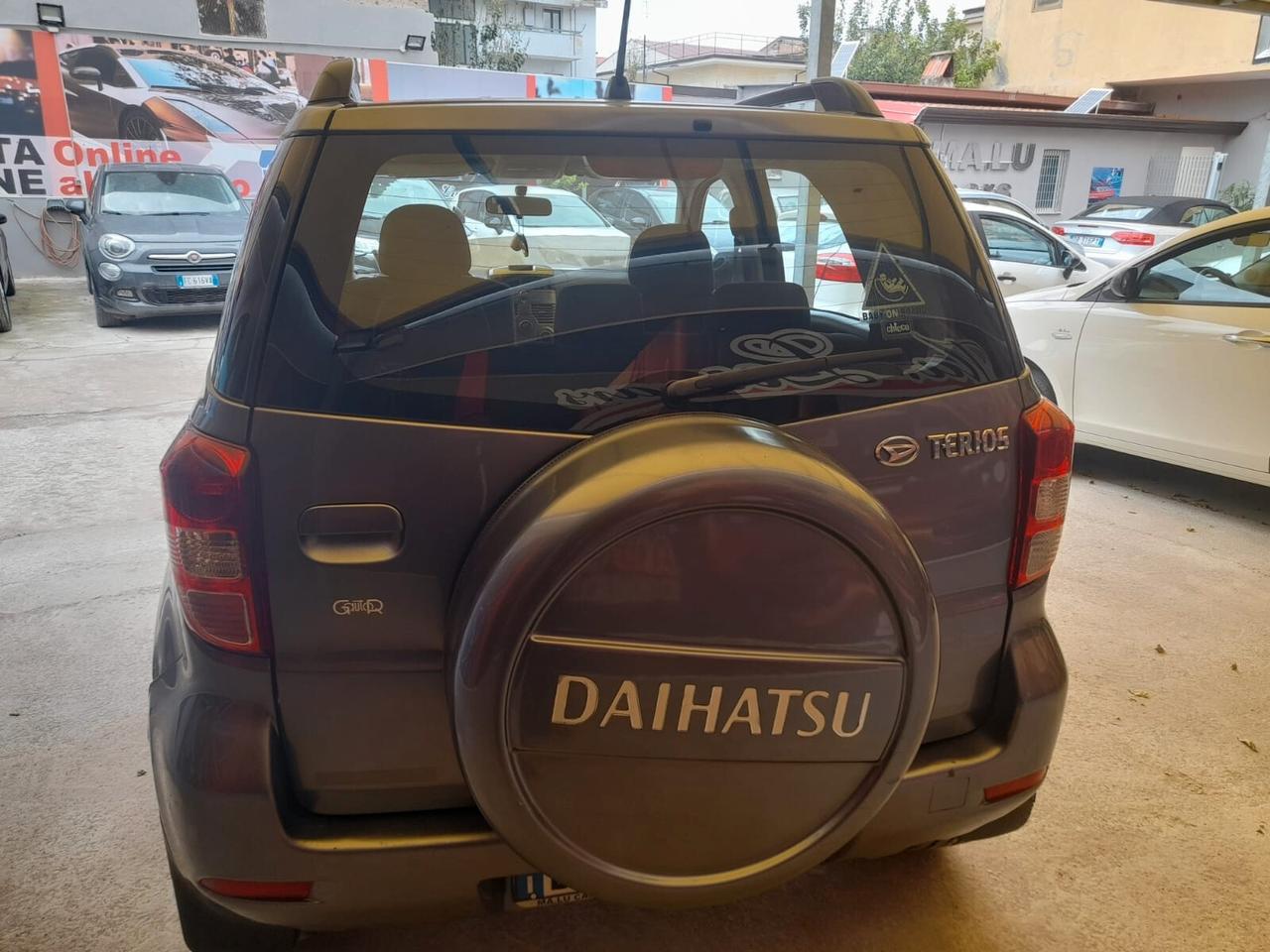 Daihatsu Terios 1.5cc benzina 12 mesi garanzia-2008