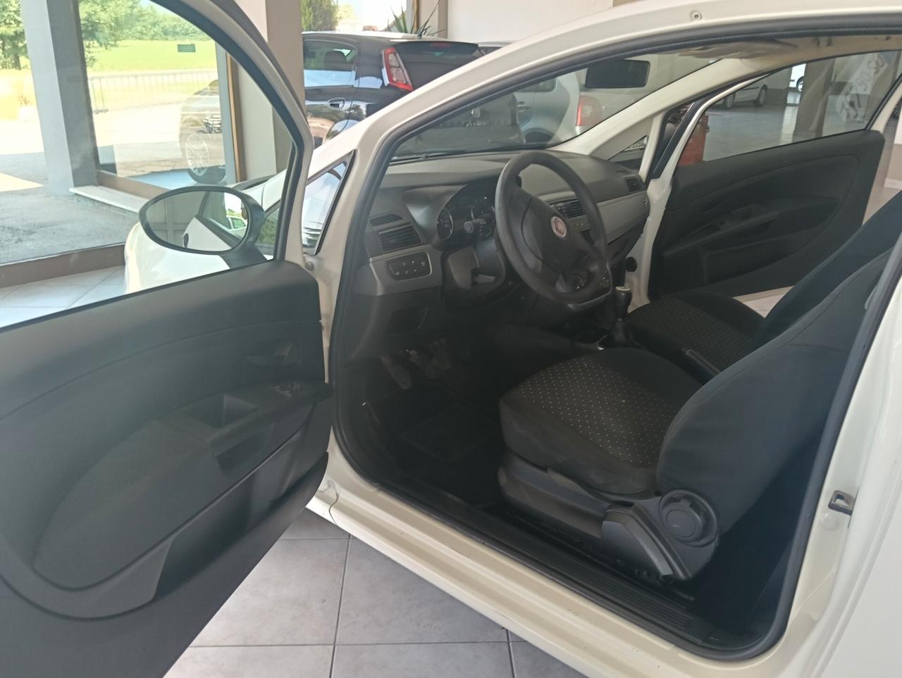Fiat Grande Punto Grande Punto 1.4 3 porte Active Natural Power