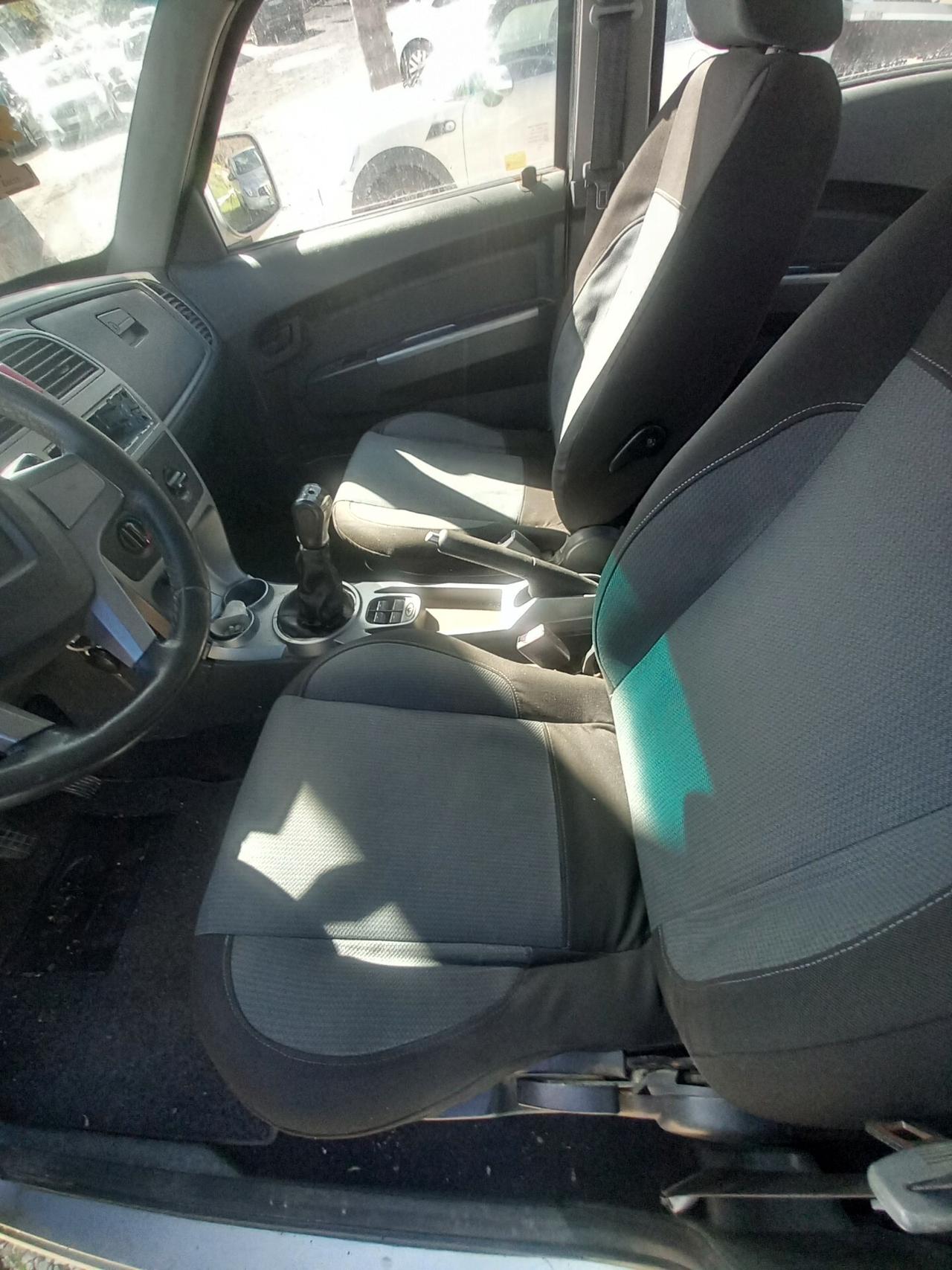 Tata Xenon 2.2 Dicor 4x2 PC Cassonato