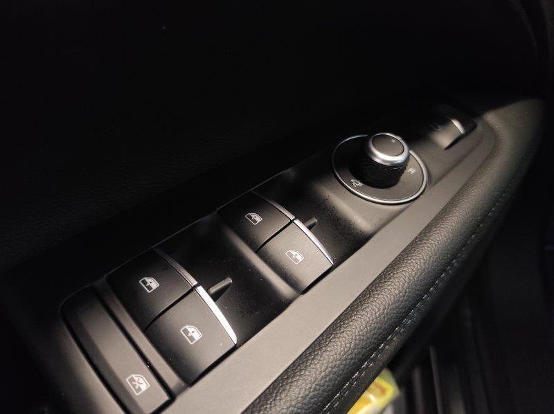 ALFA ROMEO Stelvio - Stelvio 2.2 Turbodiesel 210 CV AT8 Q4 Sprint