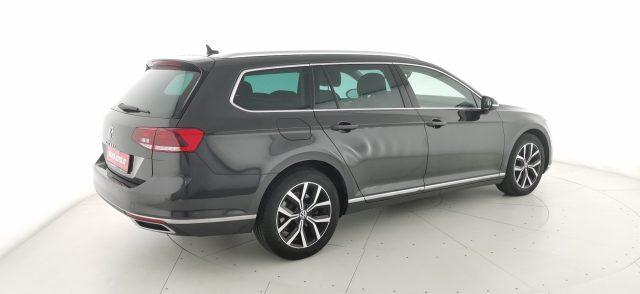 VOLKSWAGEN Passat Variant 2.0 TDI SCR EVO DSG Executive