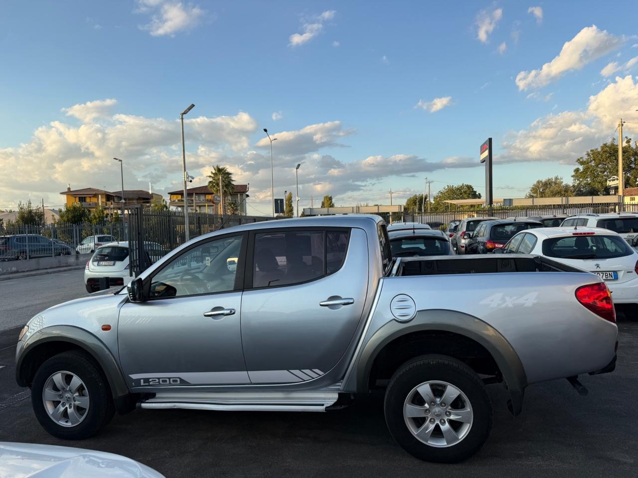 Mitsubishi L200 2.5 DI-D/136CV Club Cab Intense