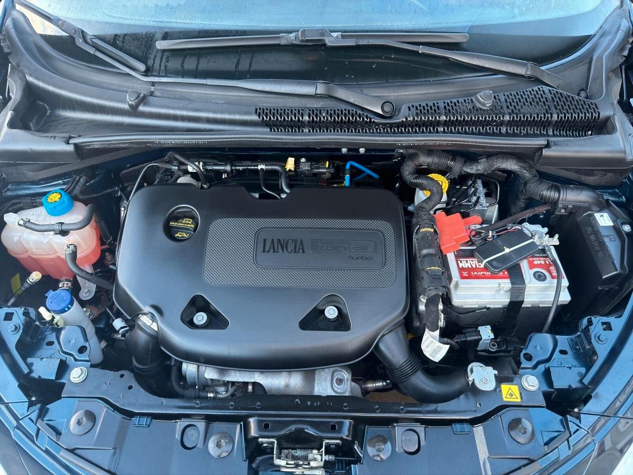 Lancia Ypsilon 0.9 85cv Ecochic Gold