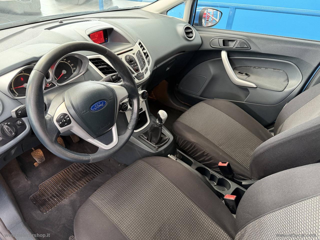 FORD Fiesta 1.2 82 CV 5p. Titanium