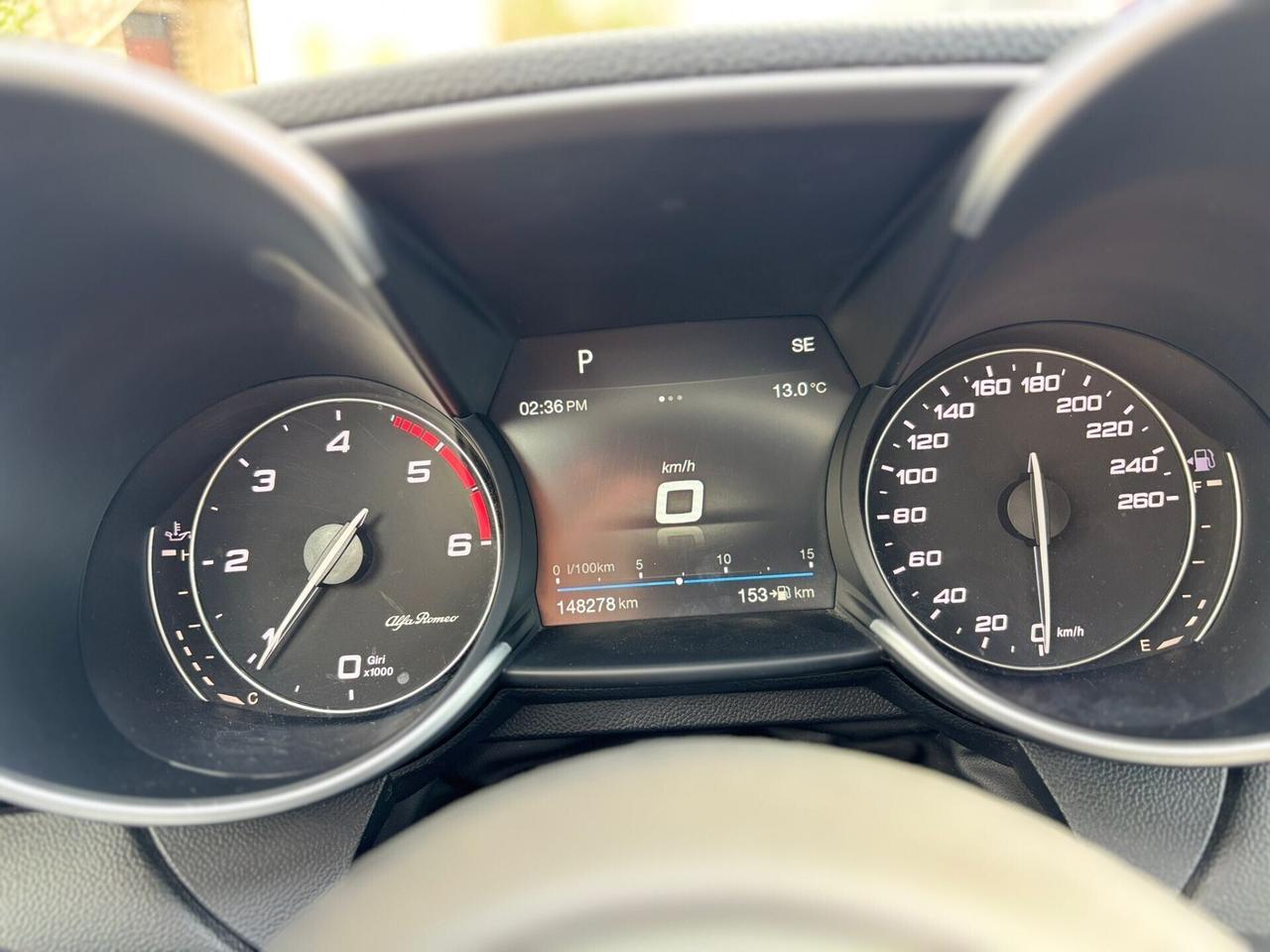 Alfa Romeo Giulia 2.2JTDM 180CV Executiv AUTOM NAV