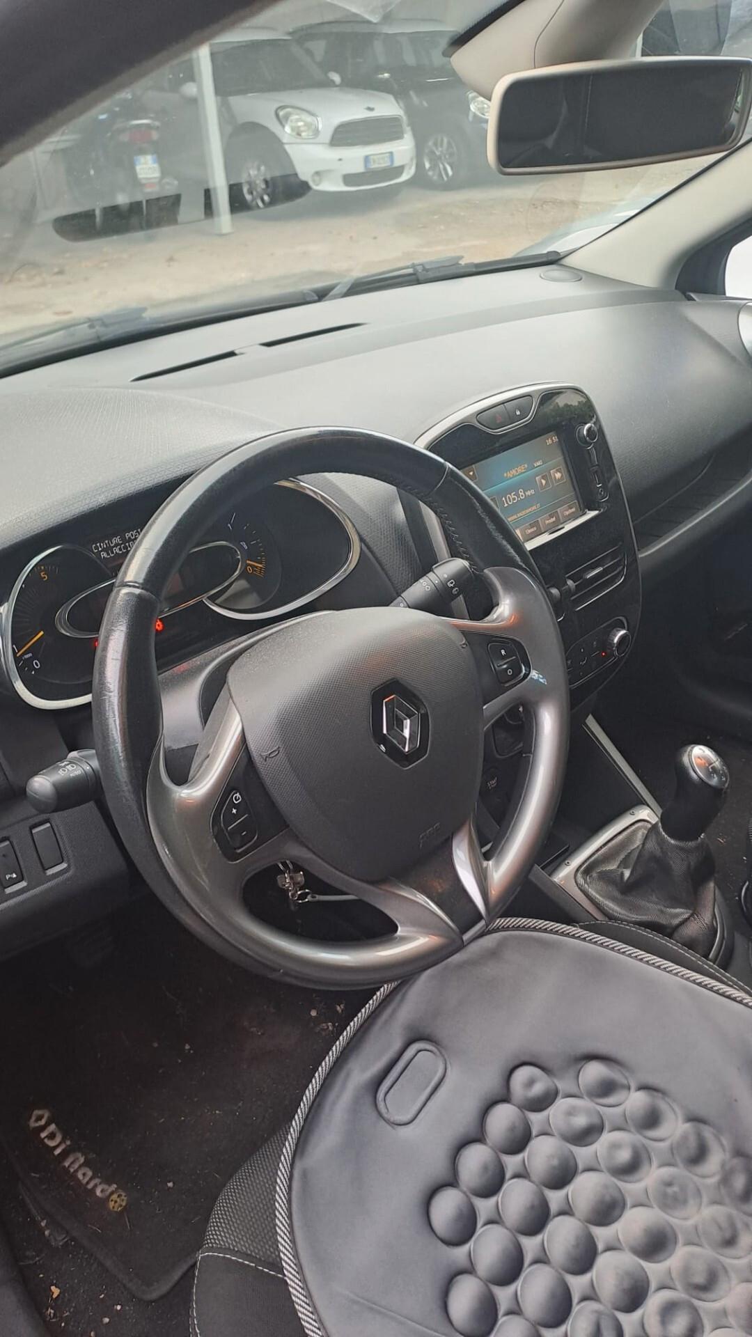 RENAULT CLIO 1.5 DIESEL 75CV
