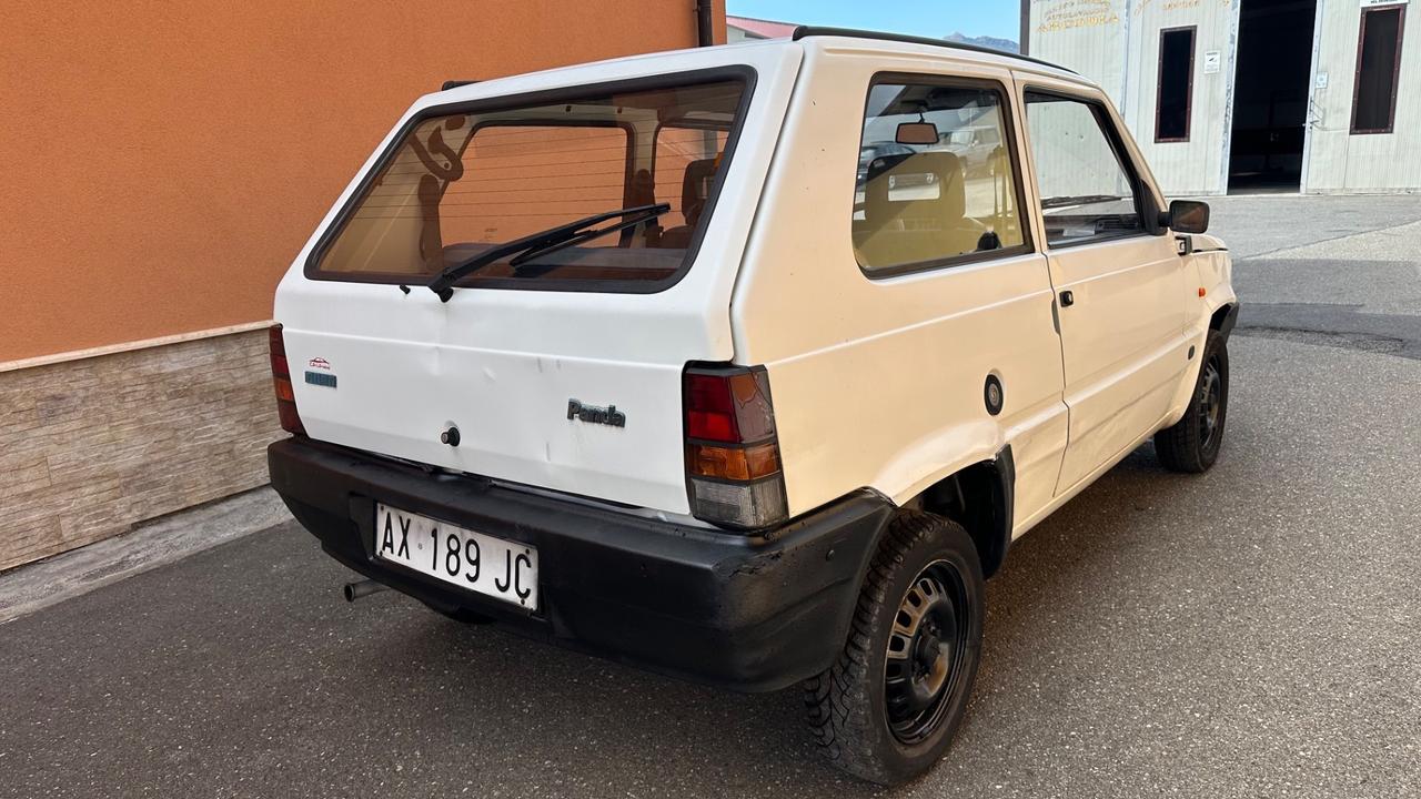 Fiat Panda 900 i.e. cat Jolly