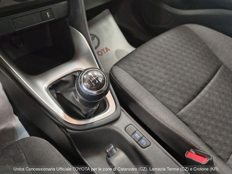 Toyota Yaris 1.0 5 porte Active