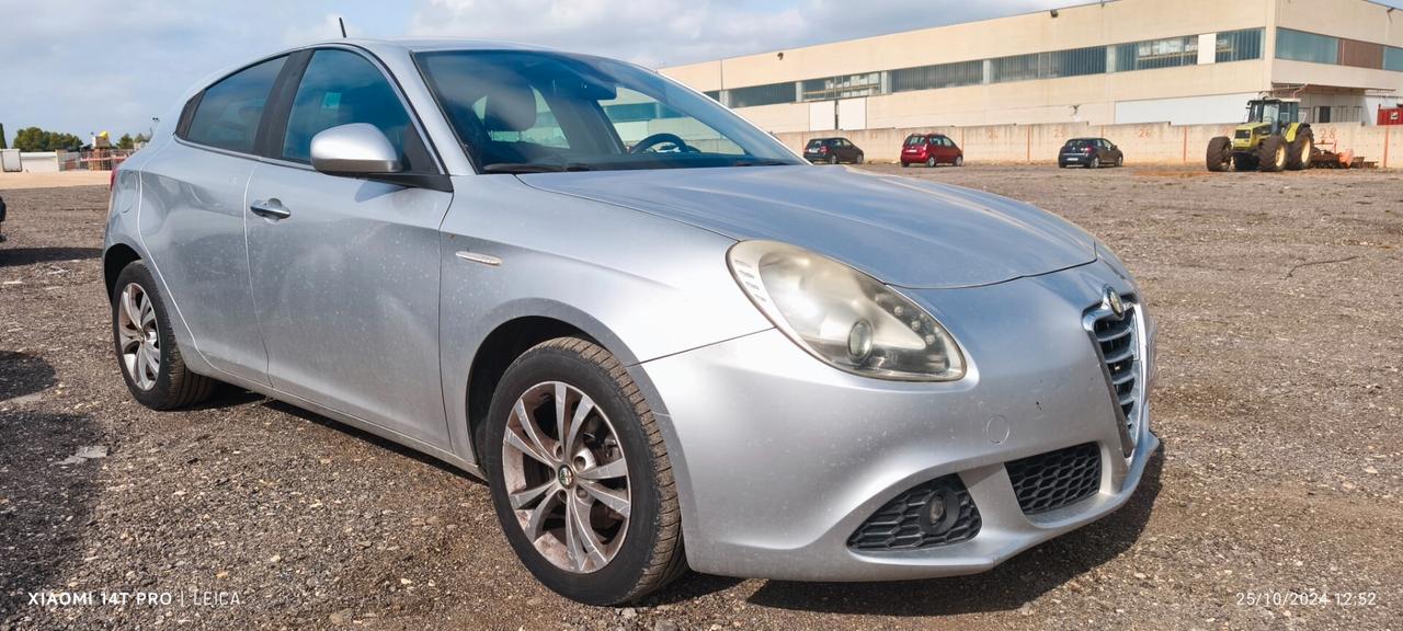 Alfa Romeo Giulietta 1.6 JTDm-2 105 CV Progression