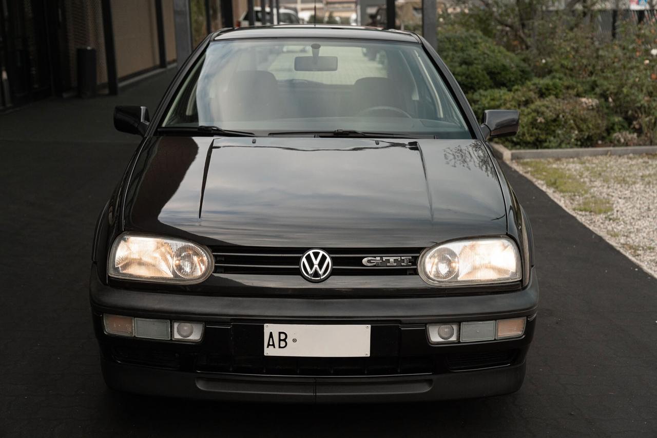 Volkswagen Golf GTI 16V Mk3 - VOL00068