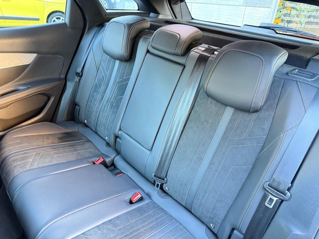 Peugeot 3008 GT 1.5 Blue HDI 130 #7443