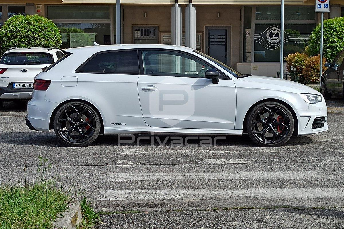 AUDI S3 2.0 TFSI quattro S tronic