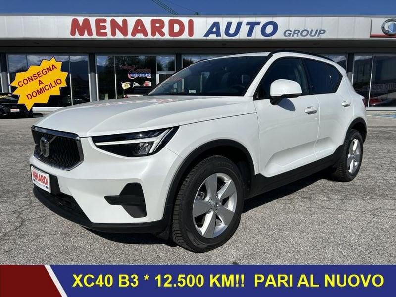 Volvo XC40 B3 automatico Essential 12.485 KM!! PARI NUOVO
