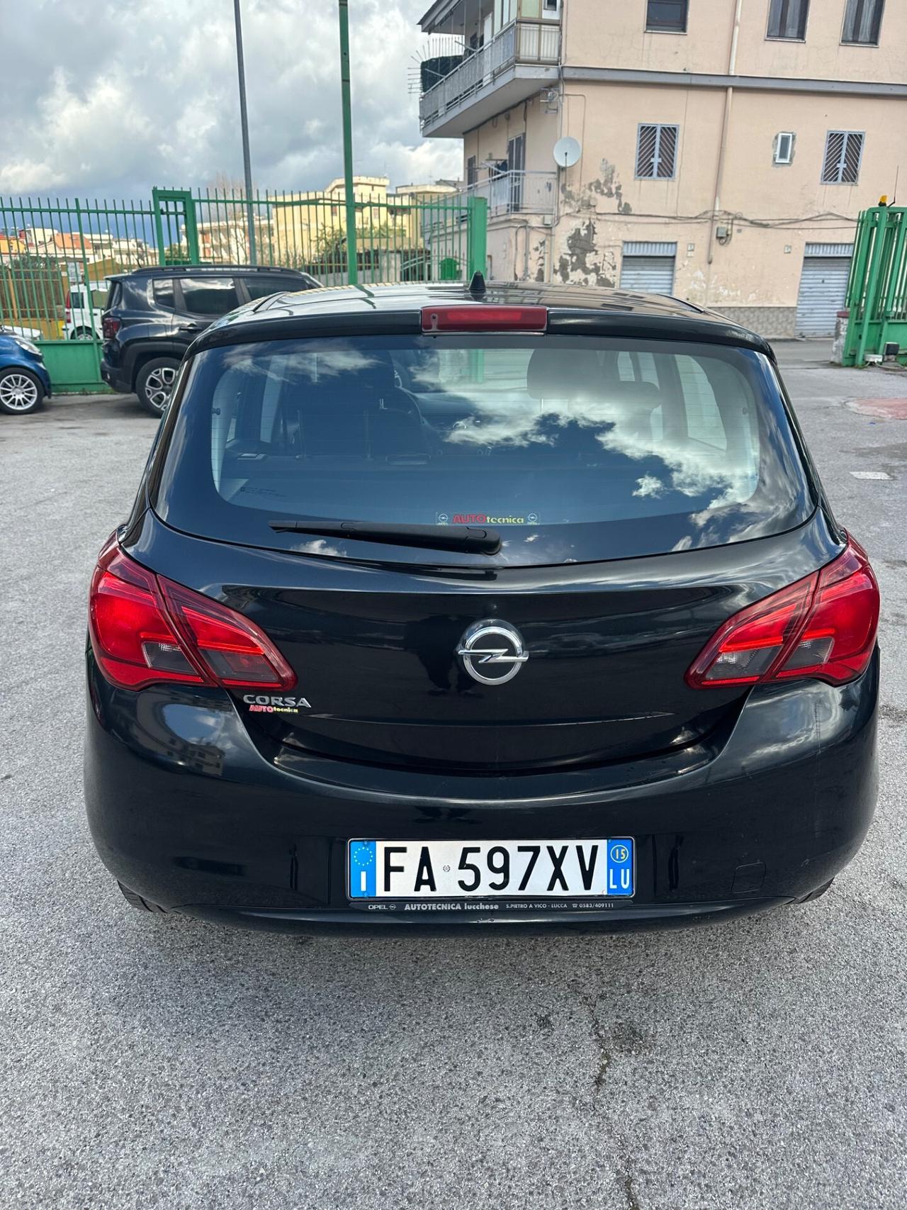 Opel Corsa 1.4 90CV GPL Tech 5 porte b-Color