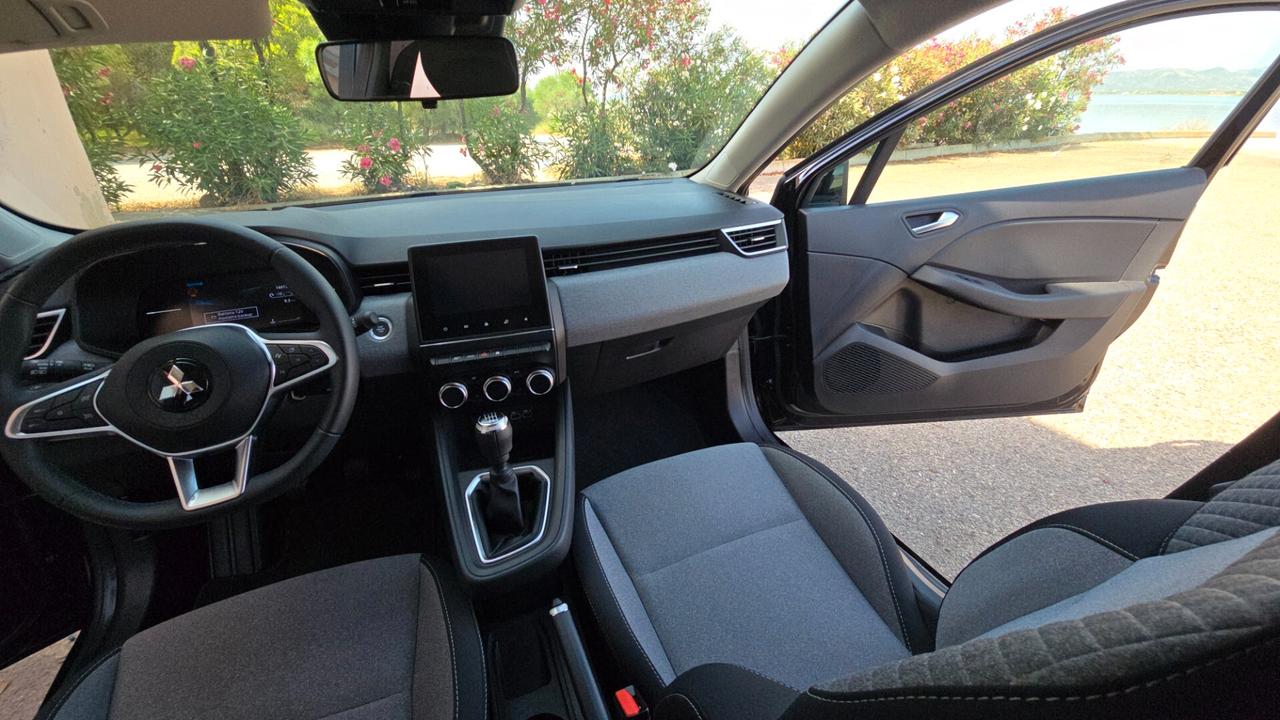 Mitsubishi Colt 1.0L turbo 90 CV Invite