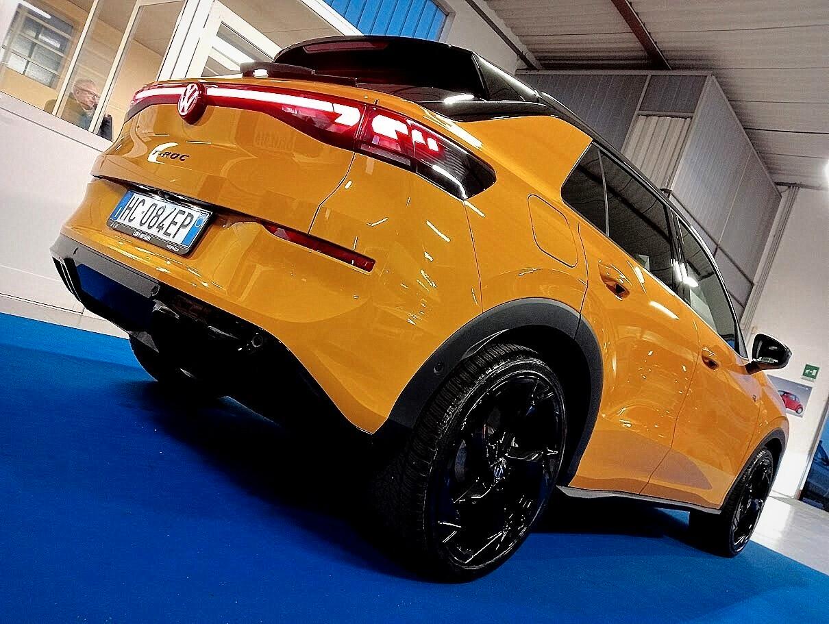 Volkswagen T-Roc 1.5 TSI 150cv RLINE 20" BICOLOR MATRIX PRONTA CONS