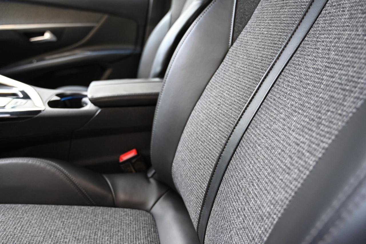 Peugeot 3008 BlueHDi 120 S&S EAT6 Allure