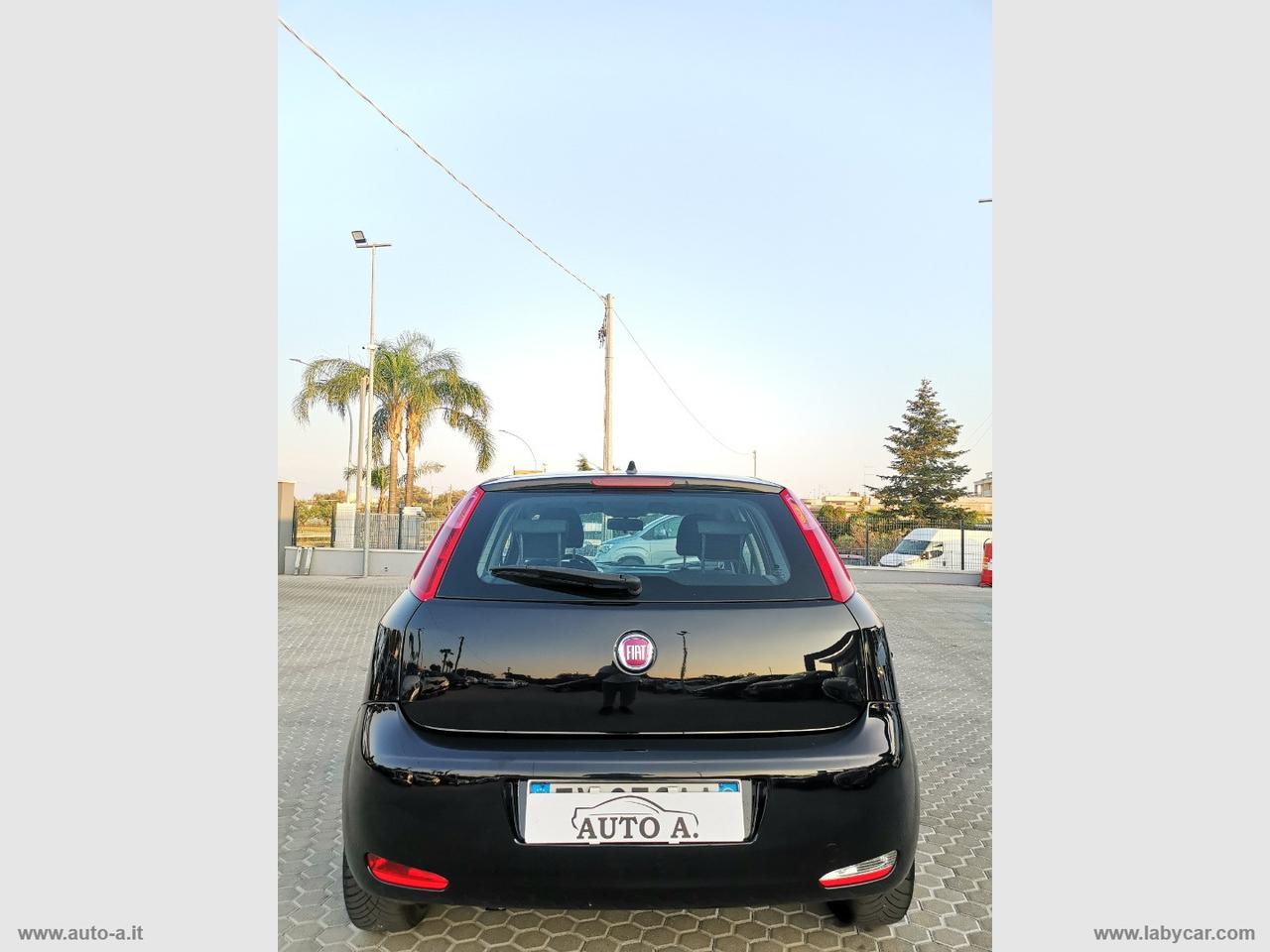 FIAT Punto 1.3 MJT II 75 CV 5p. Street