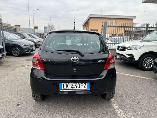 Toyota Yaris Yaris 5p 1.0 NEOPATENTATI