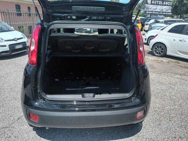 FIAT New Panda 1000 HYBRID 70 CV PACK CITY STEREO USB ITALIA