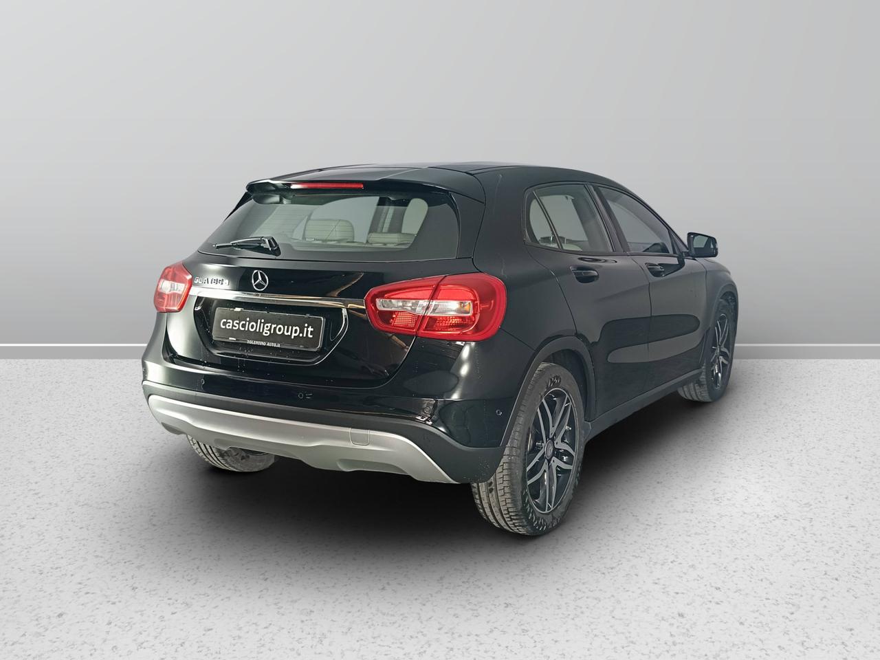 Mercedes-Benz GLA-X156 2014 - GLA 180 d (cdi) Executive